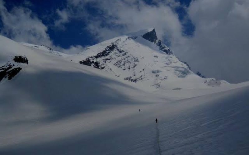 Mt Black peak expedition